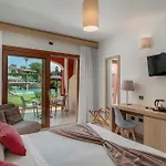 Hotel Mariposas 3*