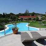 Mariposas Hotel