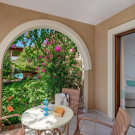 Mariposas Otel Villasimius
