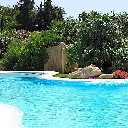 Mariposas Hotel 3*